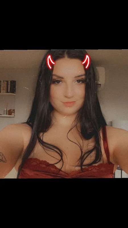 Katerina OnlyFans creator with uncensored content
