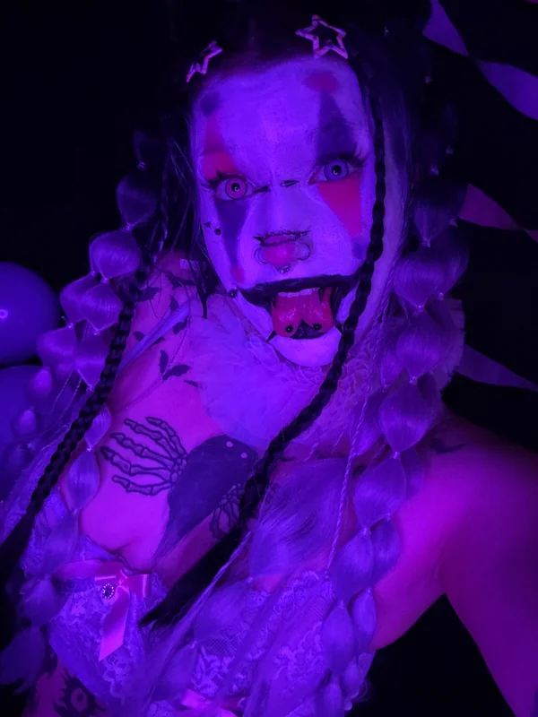 Rem ᴗ OnlyFans creator with exclusive content