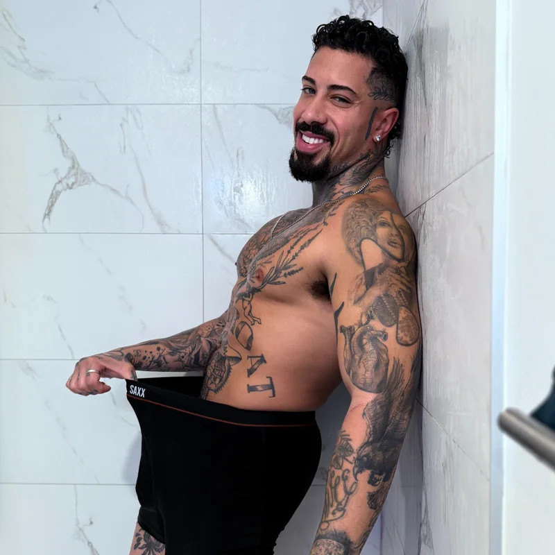 Zach Dopson OnlyFans exclusive content creator
