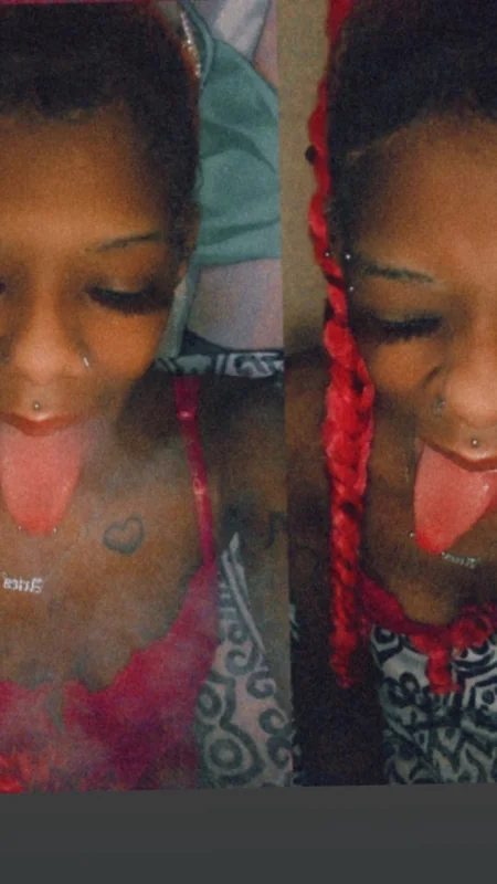 LizzyL OnlyFans creator with exclusive content